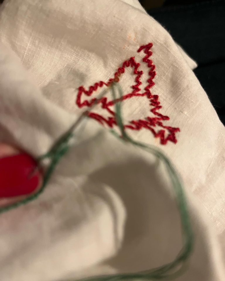 024 15E2C889-7806-4D71-865C-D148DC28B1B9